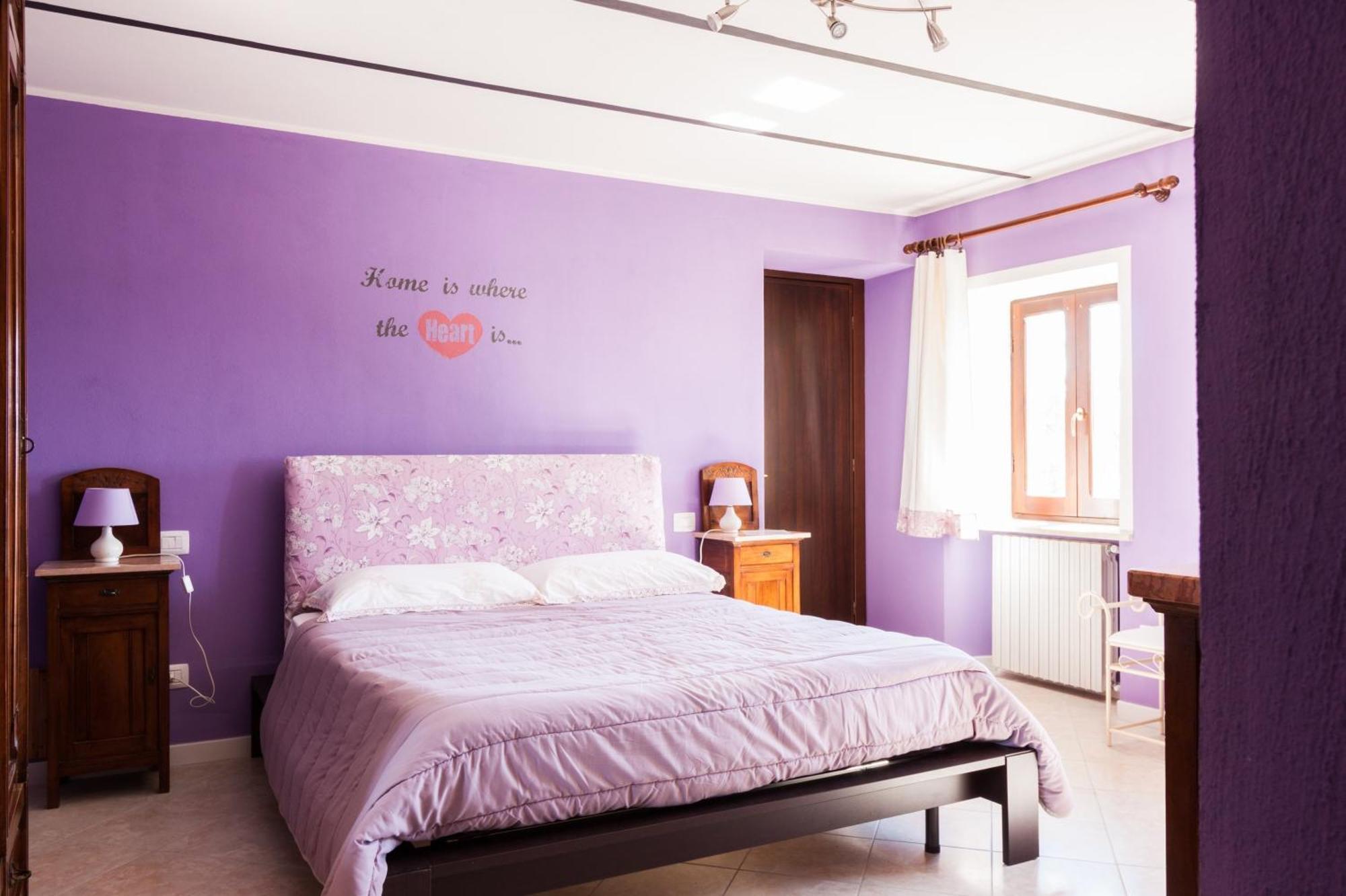 Bed And Breakfast Val D'Oche Castel Boglione Room photo